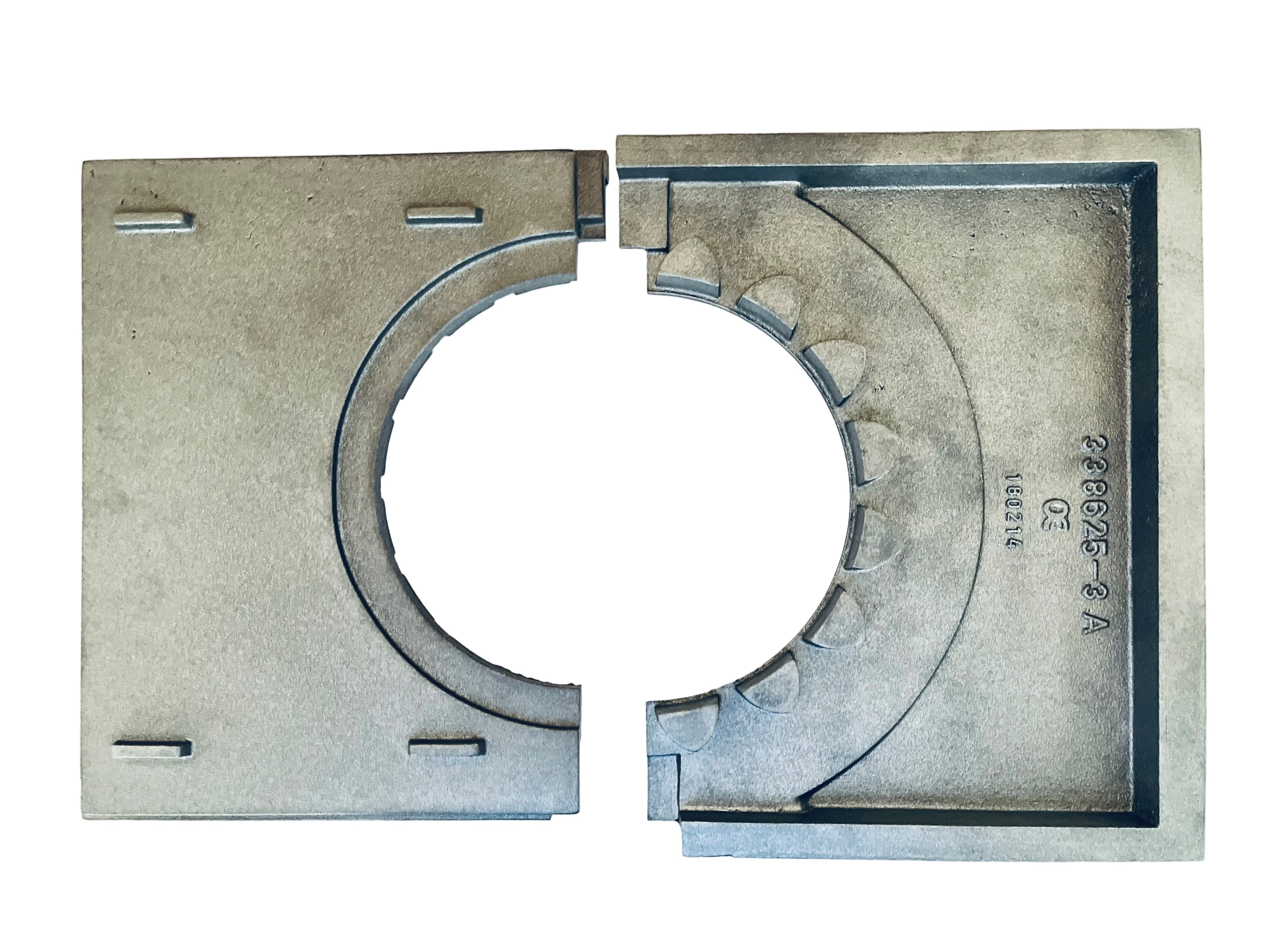 Oberplatte aus Guss (Art-Nr. 338625) (hinten)